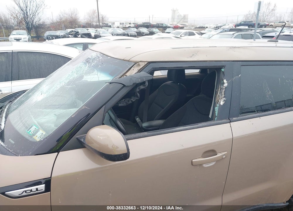 2016 KIA SOUL VIN: KNDJN2A22G7296576