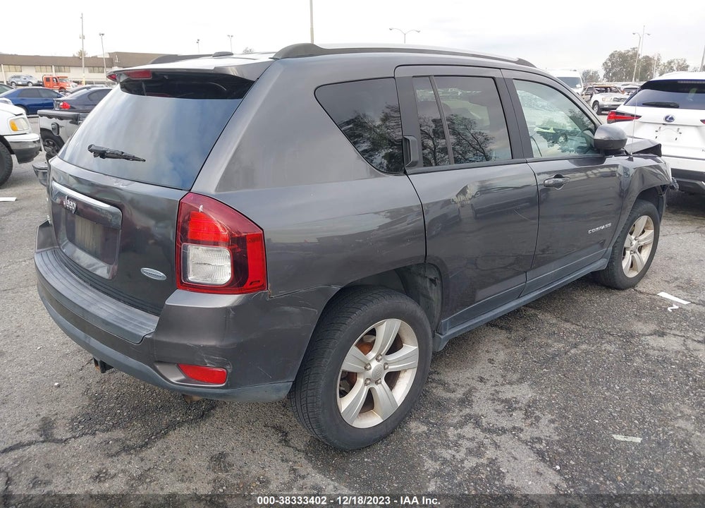 2016 JEEP COMPASS LATITUDE VIN: 1C4NJDEB1GD617267