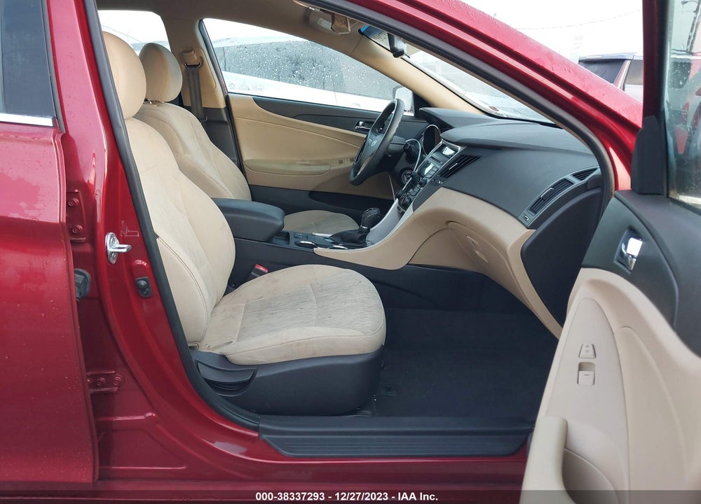 2013 HYUNDAI SONATA GLS VIN: 5NPEB4AC1DH678443