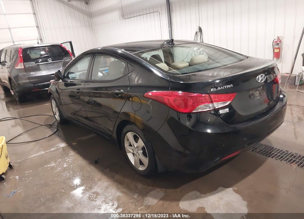 2013 HYUNDAI ELANTRA GLS (ULSAN PLANT) VIN: KMHDH4AE7DU661580