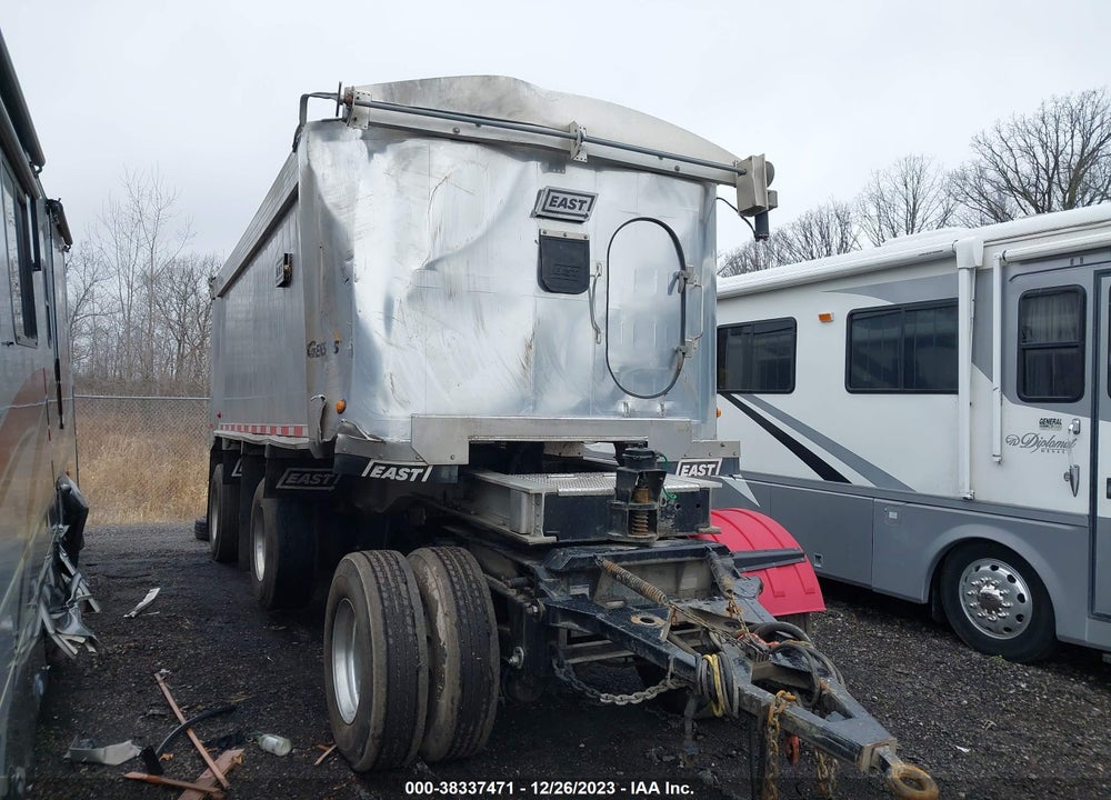 2023 EAST MANUFACTURING DUMP VIN: 1E1W2J381PR083118