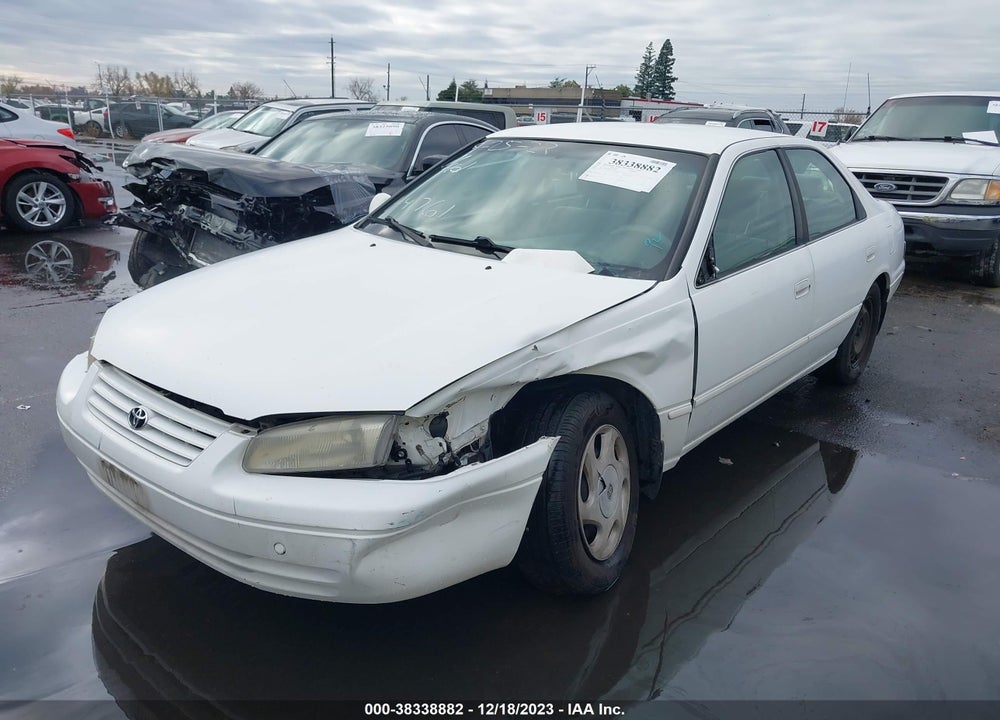 1998 TOYOTA CAMRY LE V6 VIN: JT2BF22K9W0114761