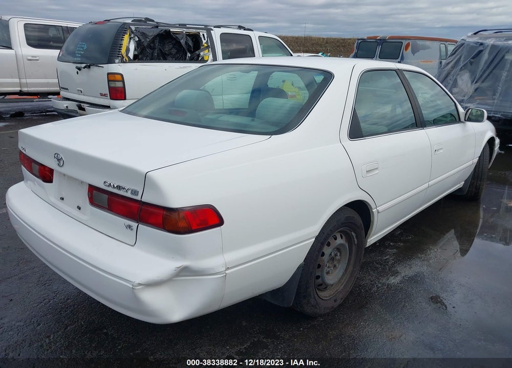 1998 TOYOTA CAMRY LE V6 VIN: JT2BF22K9W0114761