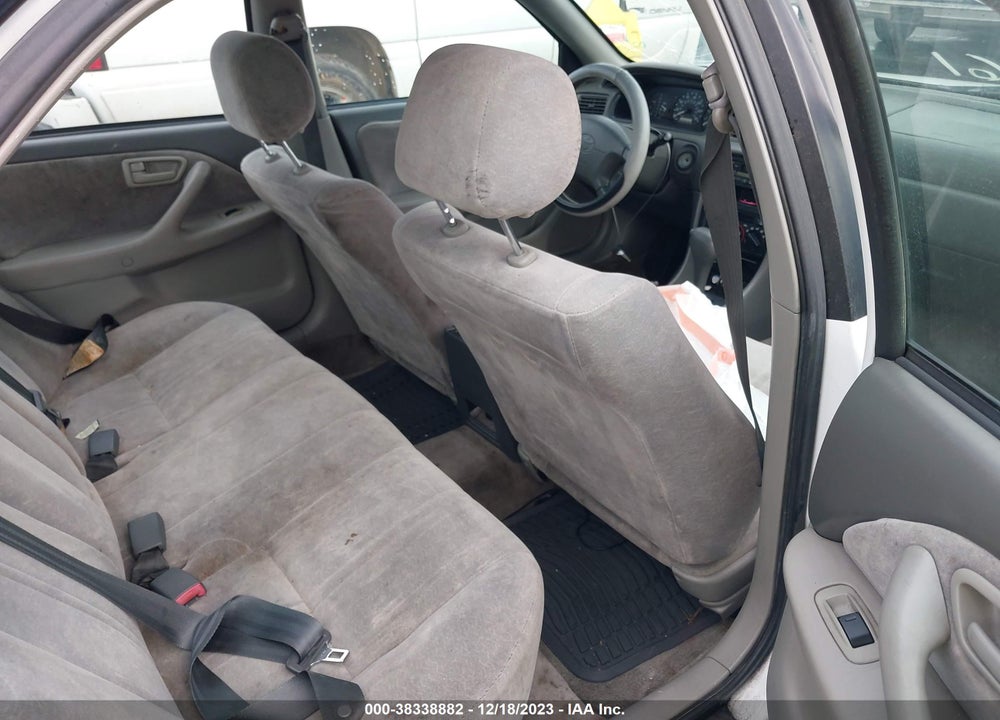 1998 TOYOTA CAMRY LE V6 VIN: JT2BF22K9W0114761