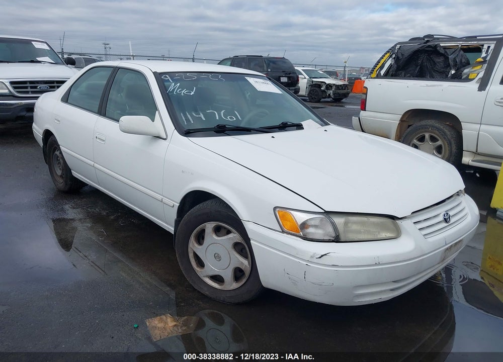 1998 TOYOTA CAMRY LE V6 VIN: JT2BF22K9W0114761