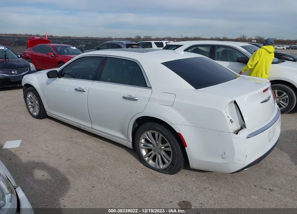 2016 CHRYSLER 300 300C VIN: 2C3CCAEG5GH212225