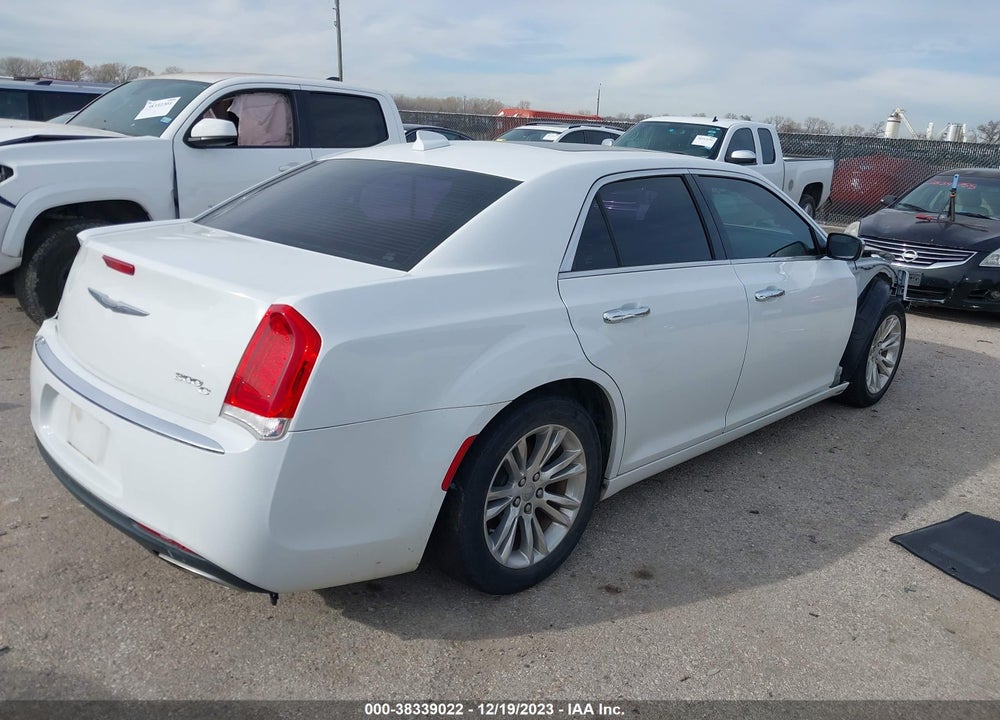 2016 CHRYSLER 300 300C VIN: 2C3CCAEG5GH212225