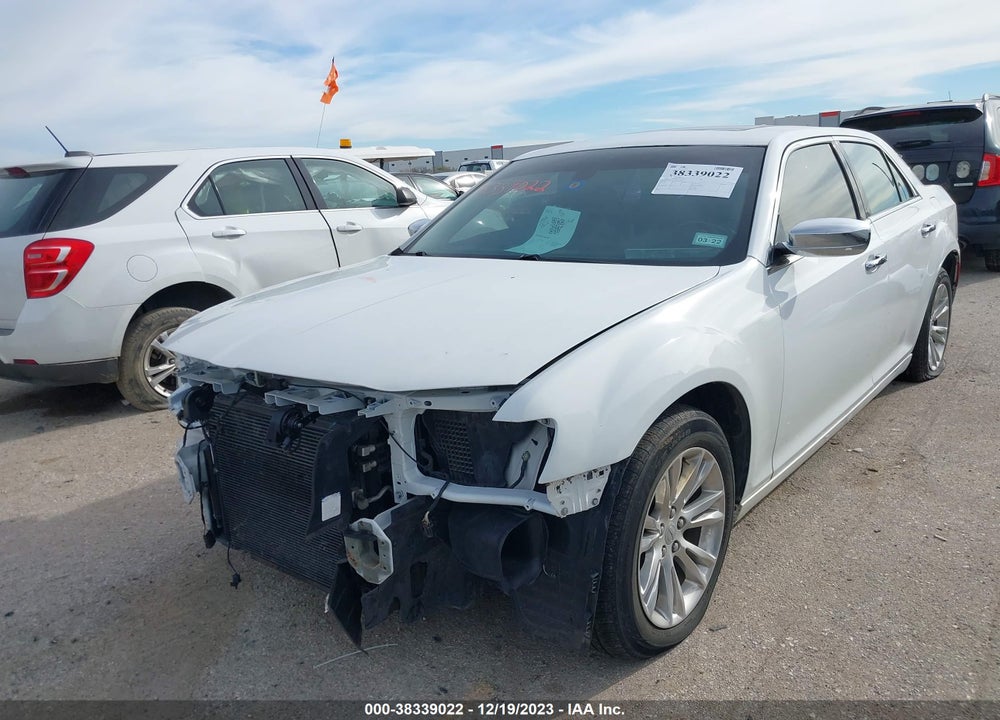 2016 CHRYSLER 300 300C VIN: 2C3CCAEG5GH212225