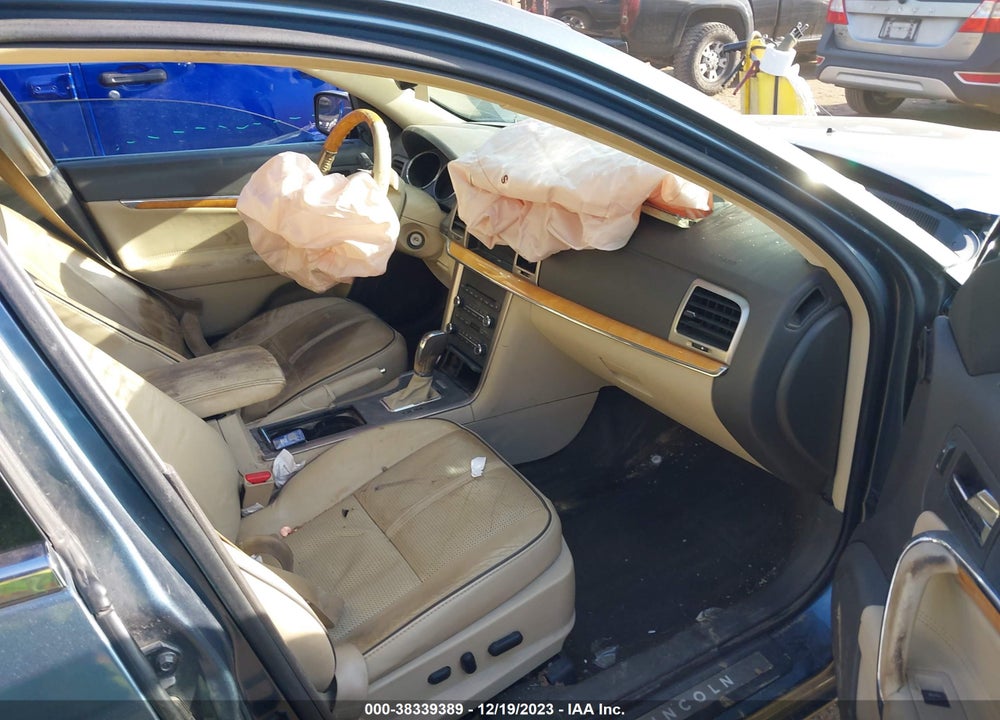 2012 LINCOLN MKZ VIN: 3LNHL2GC5CR825845