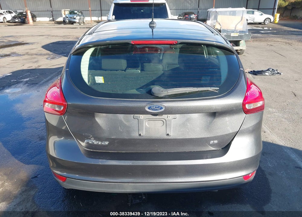 2018 FORD FOCUS SE VIN: 1FADP3K27JL279160