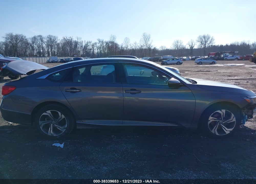 2018 HONDA ACCORD EX VIN: 1HGCV1F40JA030644