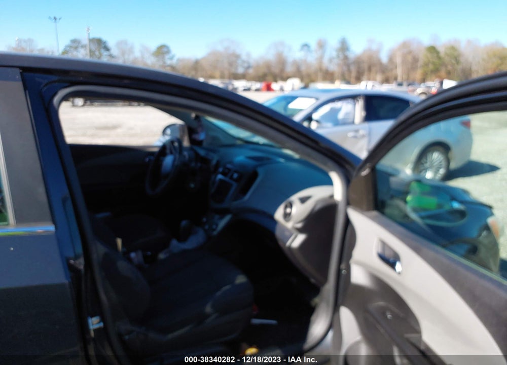 2014 CHEVROLET SONIC LT AUTO VIN: 1G1JC5SH3E4148597