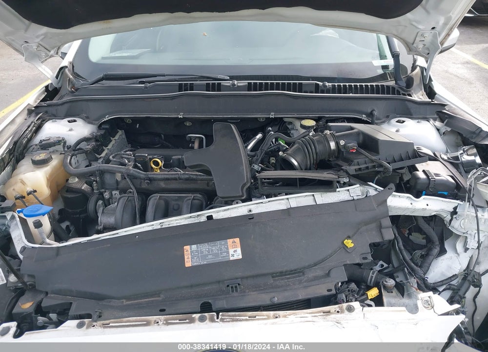 2016 FORD FUSION S VIN: 3FA6P0G77GR337922