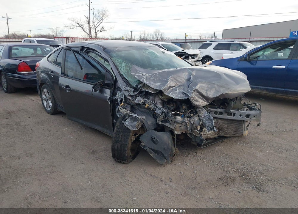 2014 FORD FOCUS SE VIN: 1FADP3F26EL440419