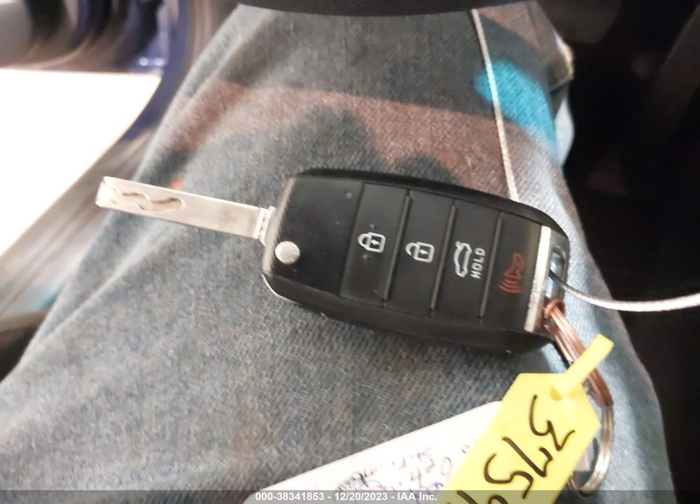 2018 KIA OPTIMA LX VIN: 5XXGT4L32JG236409