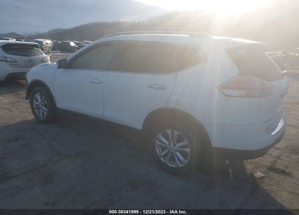 2015 NISSAN ROGUE SV VIN: 5N1AT2MV2FC852141