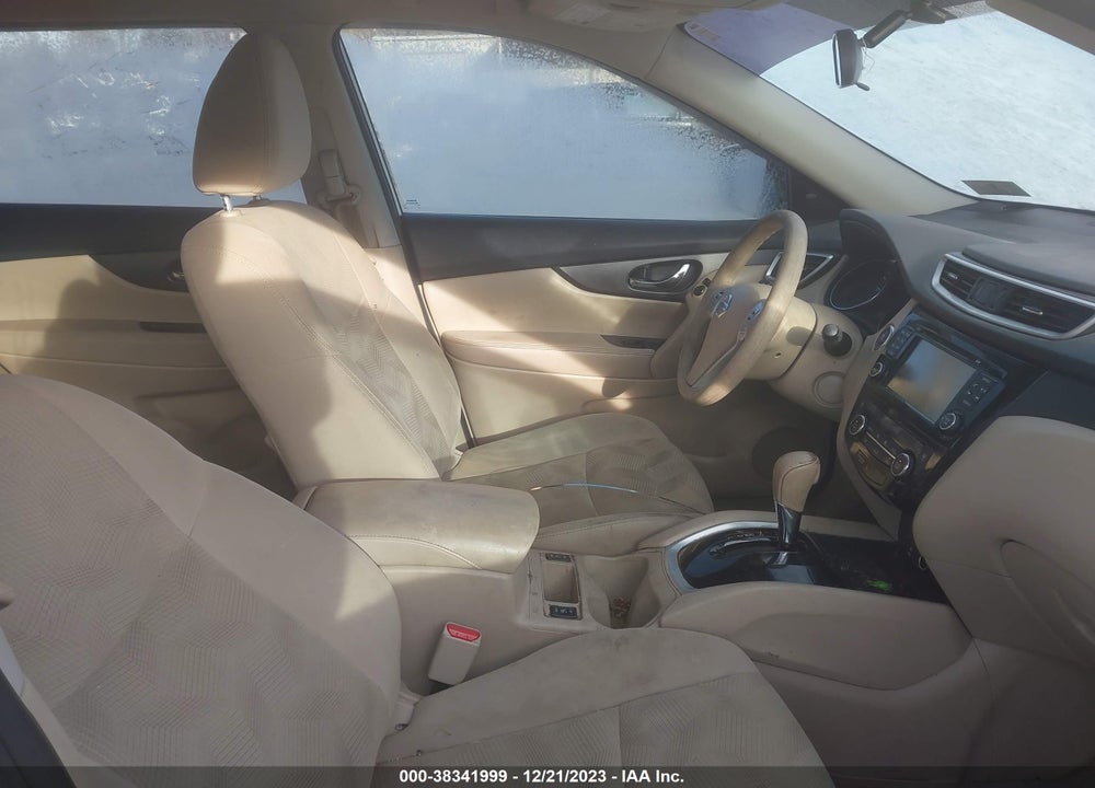 2015 NISSAN ROGUE SV VIN: 5N1AT2MV2FC852141