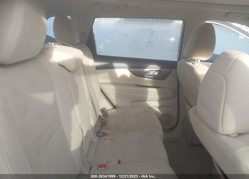 2015 NISSAN ROGUE SV VIN: 5N1AT2MV2FC852141