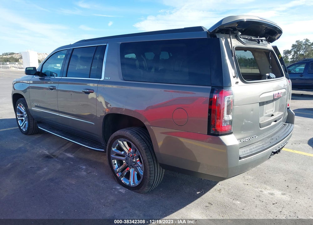 2019 GMC YUKON XL SLT VIN: 1GKS1GKCXKR224207