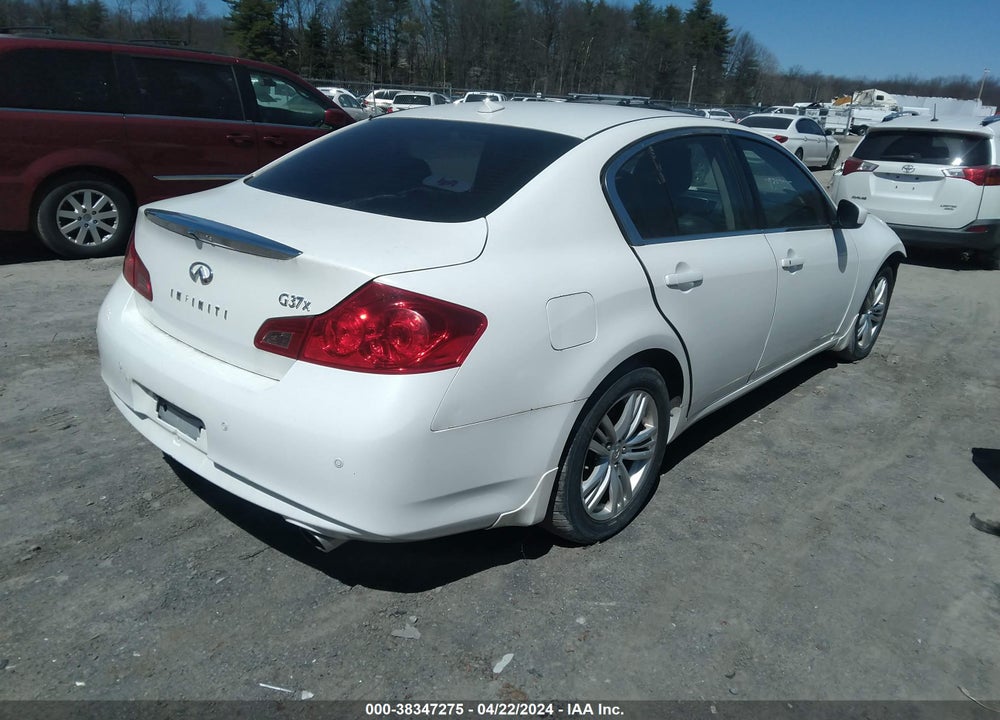 2013 INFINITI G37X VIN: JN1CV6AR7DM767098