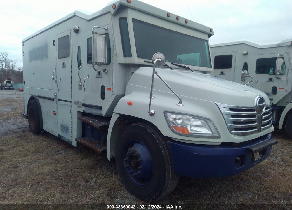 2009 HINO 338 VIN: 5PVNV8JV894S51399