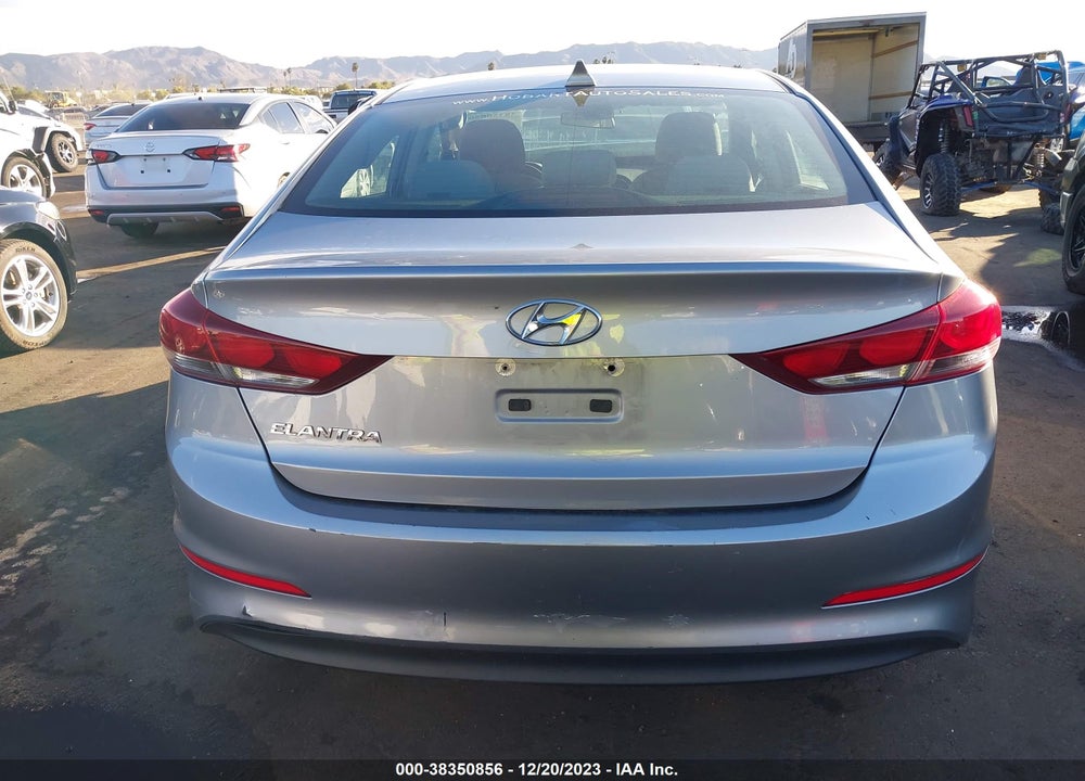 2017 HYUNDAI ELANTRA SE VIN: 5NPD74LF8HH146553