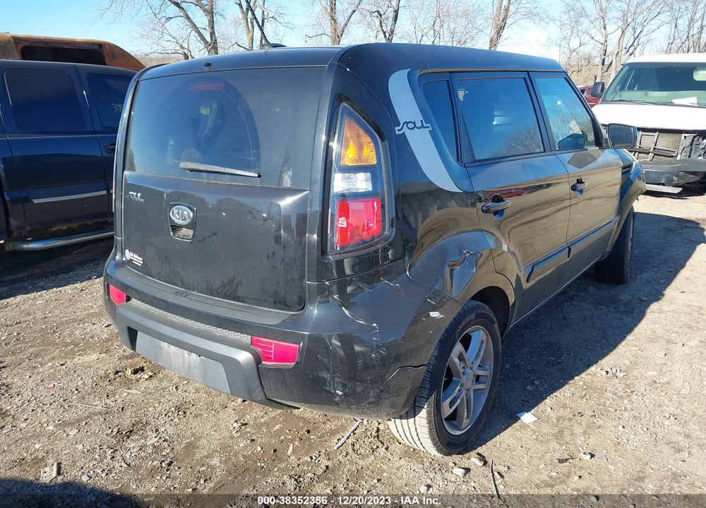 2011 KIA SOUL VIN: KNDJT2A28B7236672