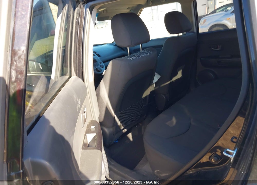 2011 KIA SOUL VIN: KNDJT2A28B7236672