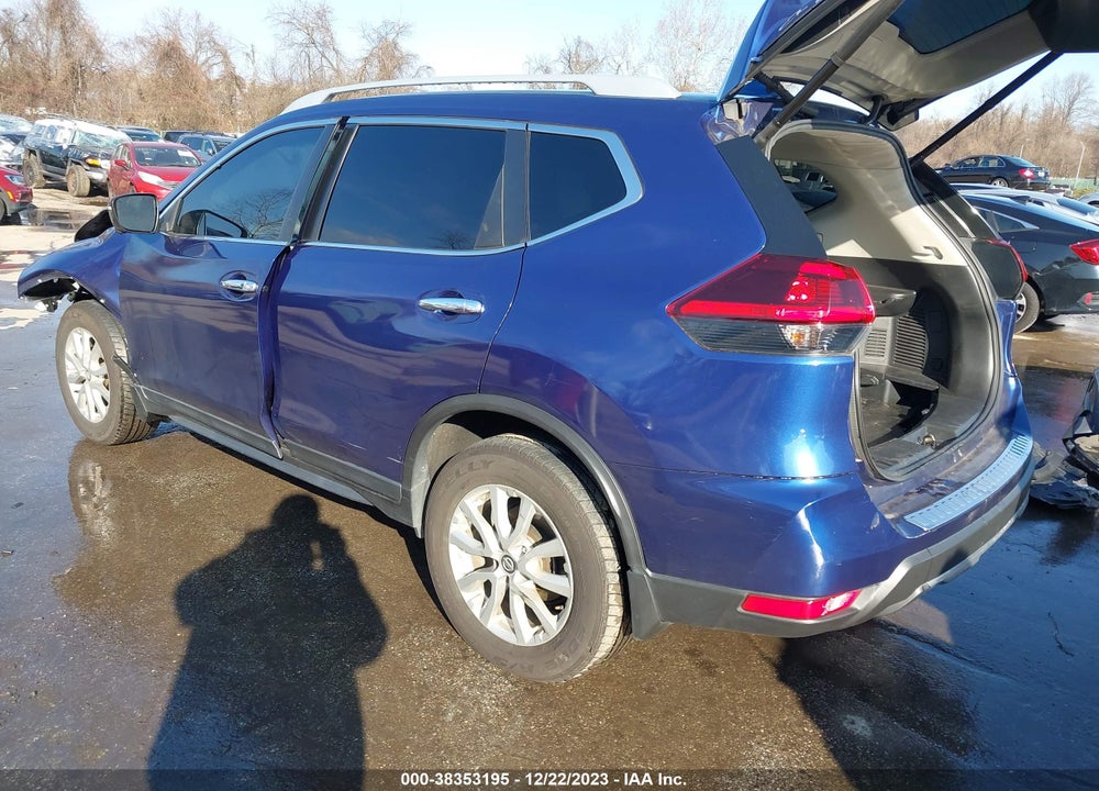 2018 NISSAN ROGUE SV VIN: 5N1AT2MV6JC830524
