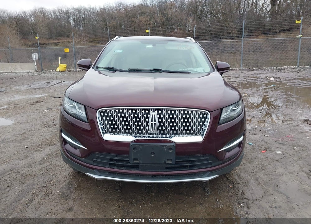 2019 LINCOLN MKC STANDARD VIN: 5LMCJ1C90KUL27707