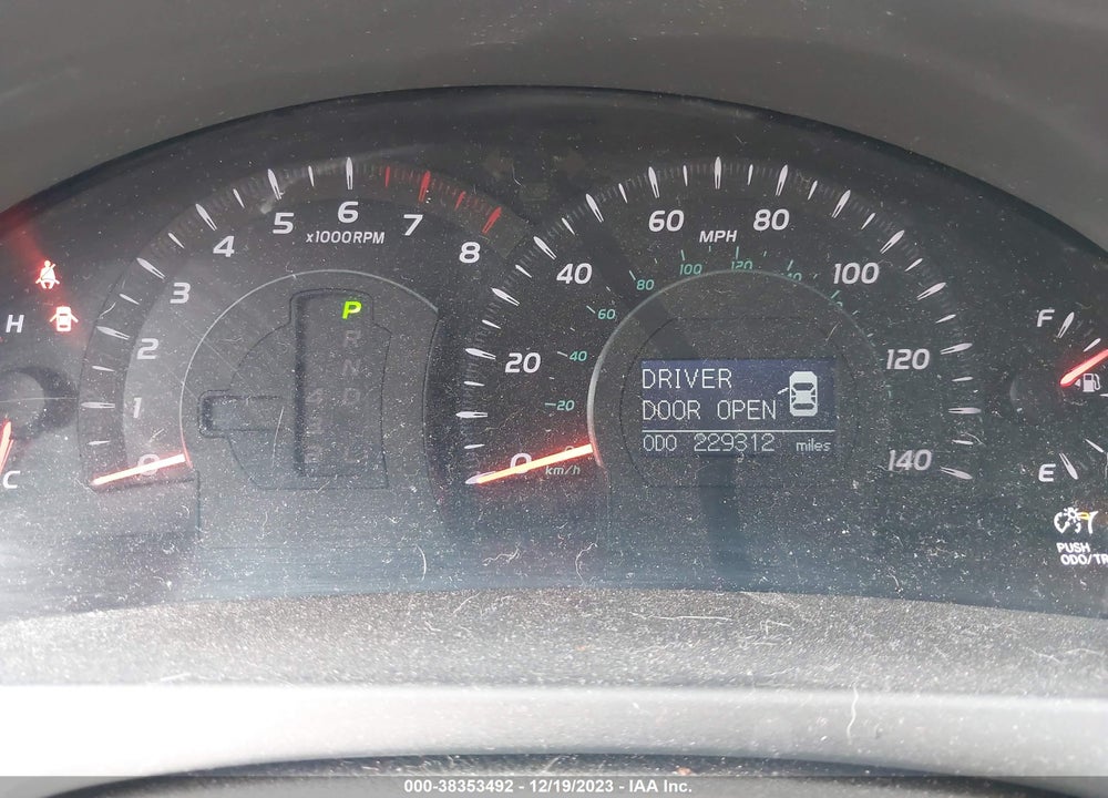 2009 TOYOTA CAMRY XLE VIN: 4T4BE46K99R071800