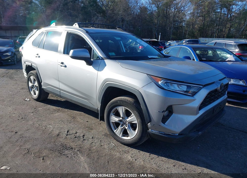 2019 TOYOTA RAV4 XLE VIN: 2T3P1RFV3KC047266