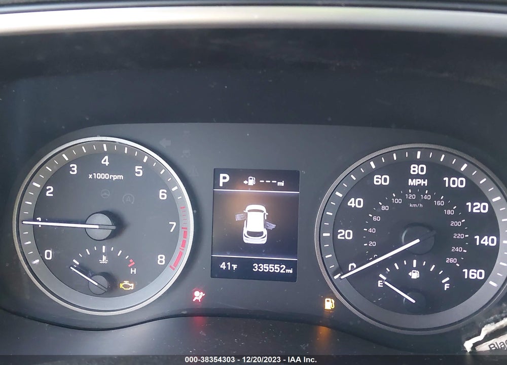 2019 HYUNDAI TUCSON SE VIN: KM8J23A40KU899225