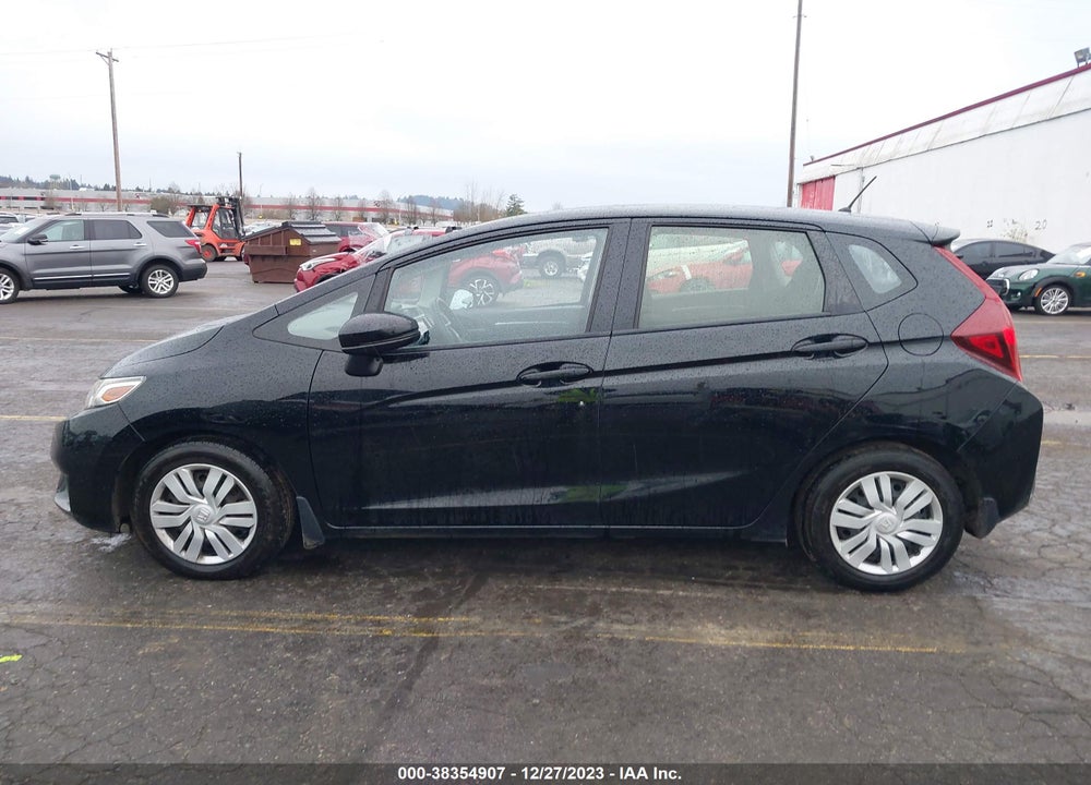 2016 HONDA FIT LX VIN: JHMGK5H50GX017113