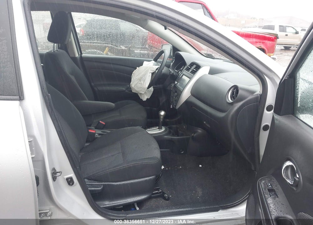 2019 NISSAN VERSA 1.6 SV VIN: 3N1CN7AP6KL876003