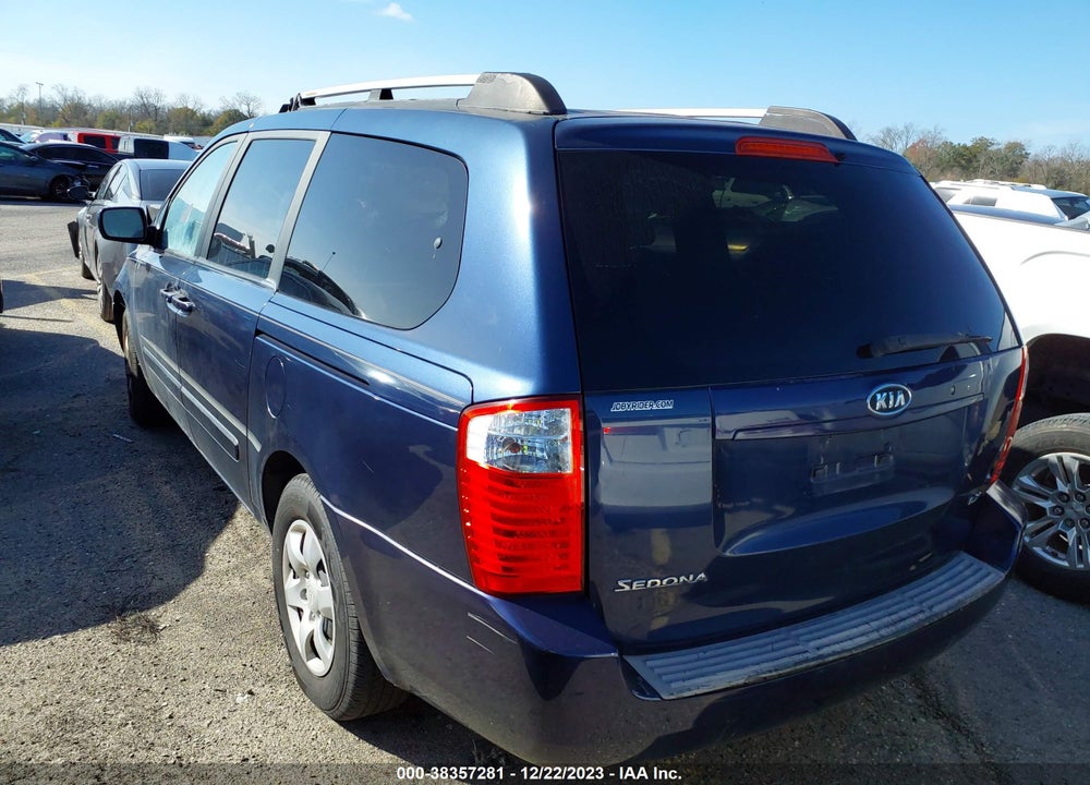 2007 KIA SEDONA LX VIN: KNDMB233476105886
