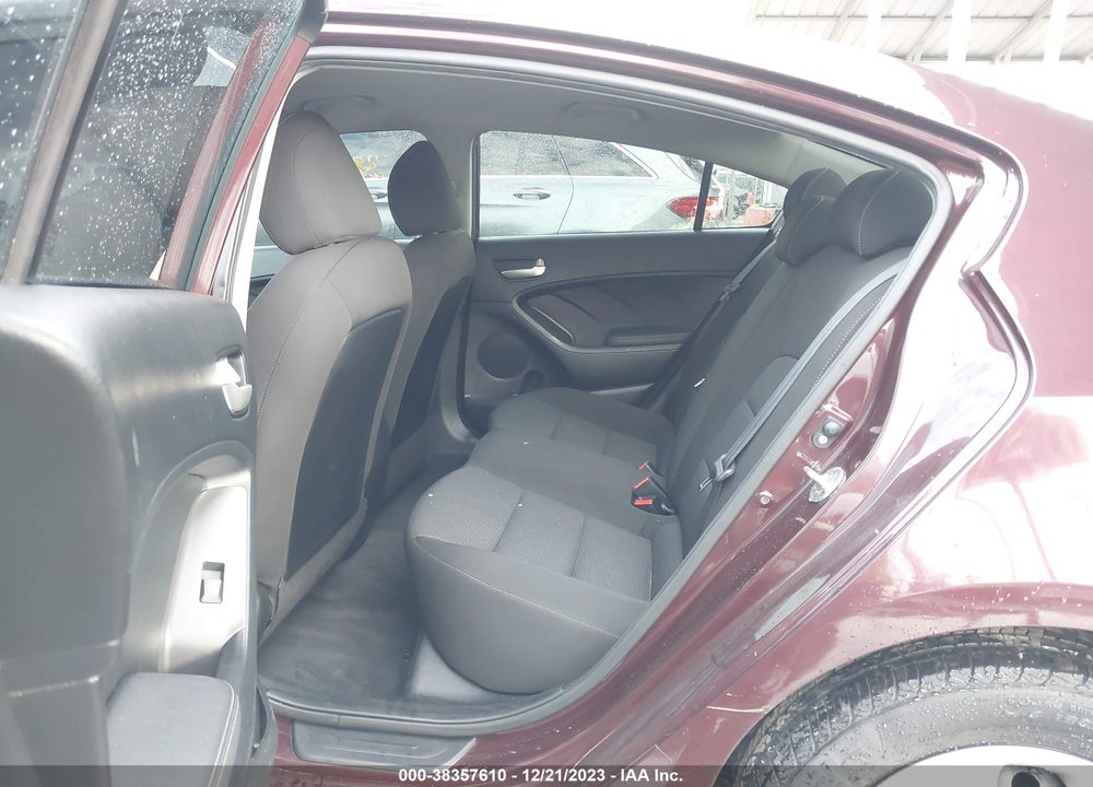 2017 KIA FORTE LX VIN: 3KPFK4A73HE158357