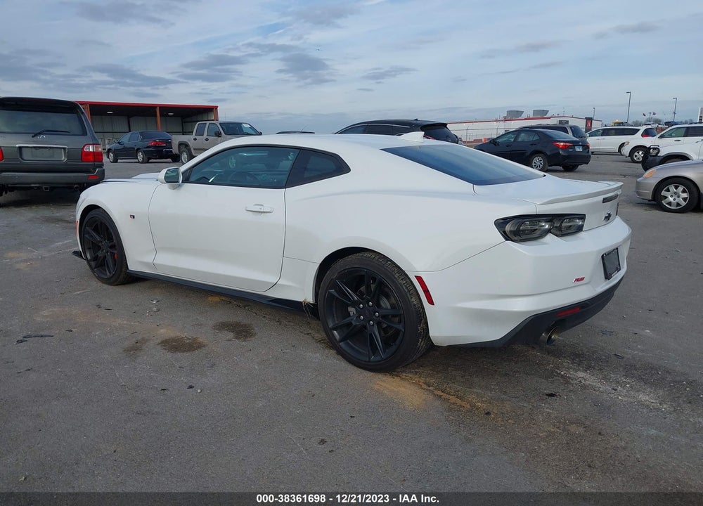2022 CHEVROLET CAMARO RWD 2LT VIN: 1G1FD1RX8N0102408
