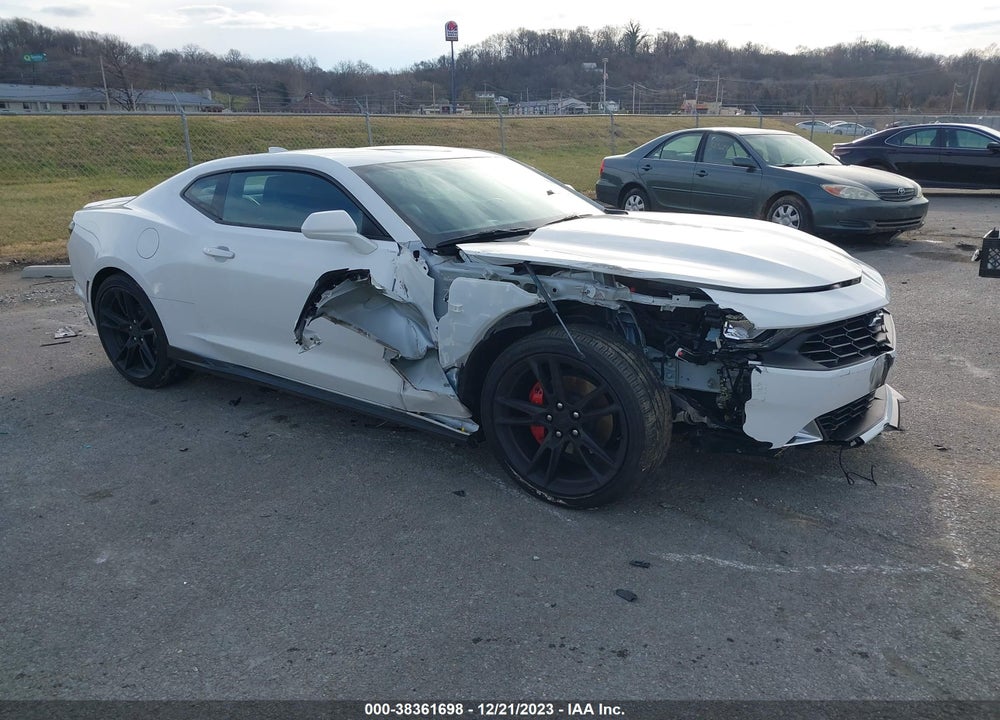 2022 CHEVROLET CAMARO RWD 2LT VIN: 1G1FD1RX8N0102408