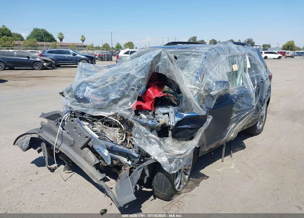 2017 CHEVROLET EQUINOX LT VIN: 2GNALCEK6H6227873