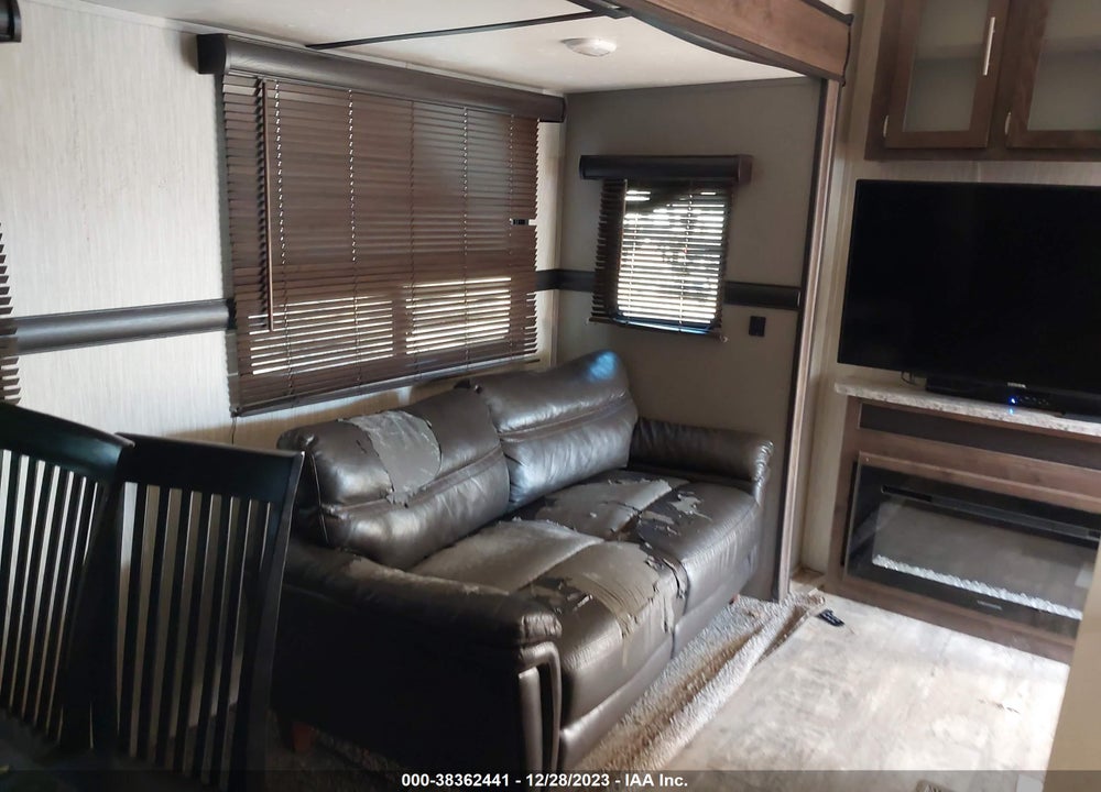 2020 KEYSTONE RV CROSSROADS VOLANTE VIN: 4YDF36022L9360096