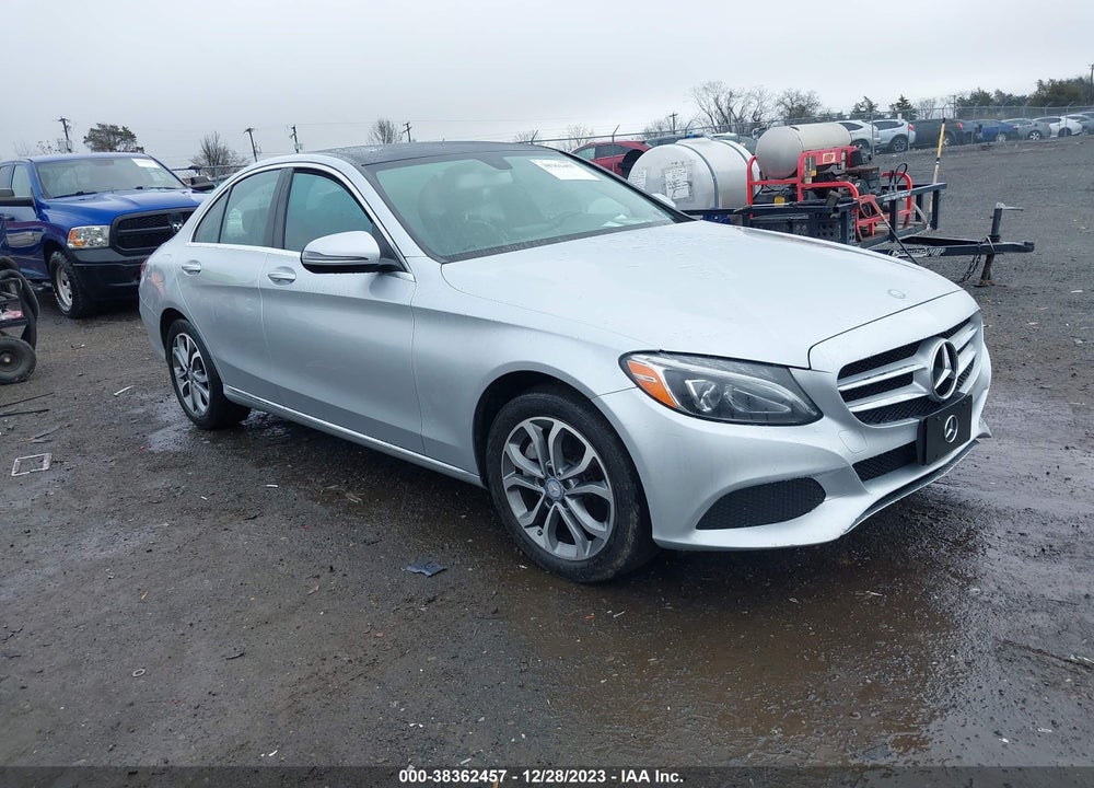 2017 MERCEDES-BENZ C 300 4MATIC/LUXURY 4MATIC/SPORT 4MATIC VIN: WDDWF4KB3HR217702