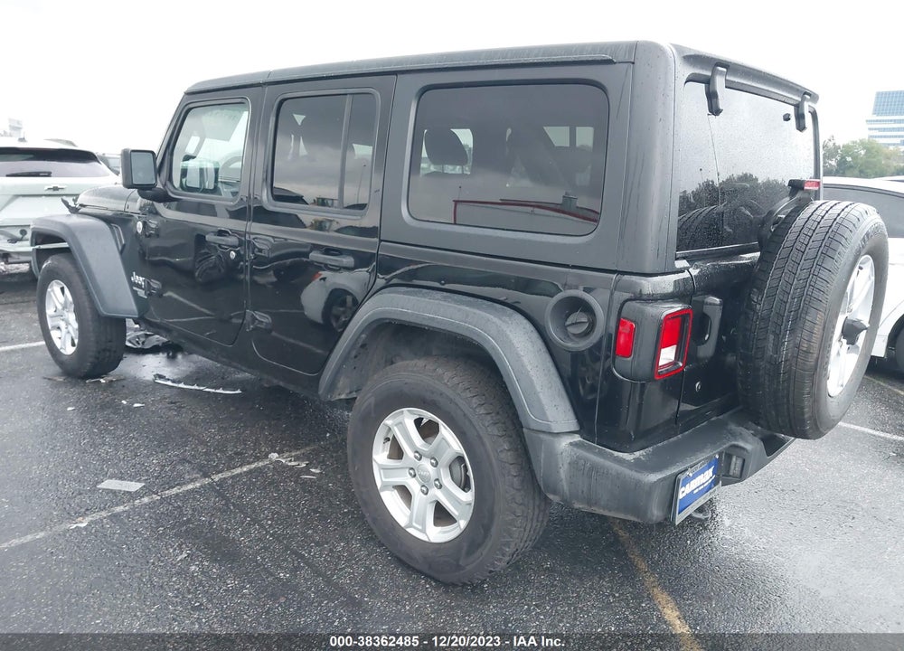 2018 JEEP WRANGLER UNLIMITED SPORT S 4X4 VIN: 1C4HJXDG4JW227089