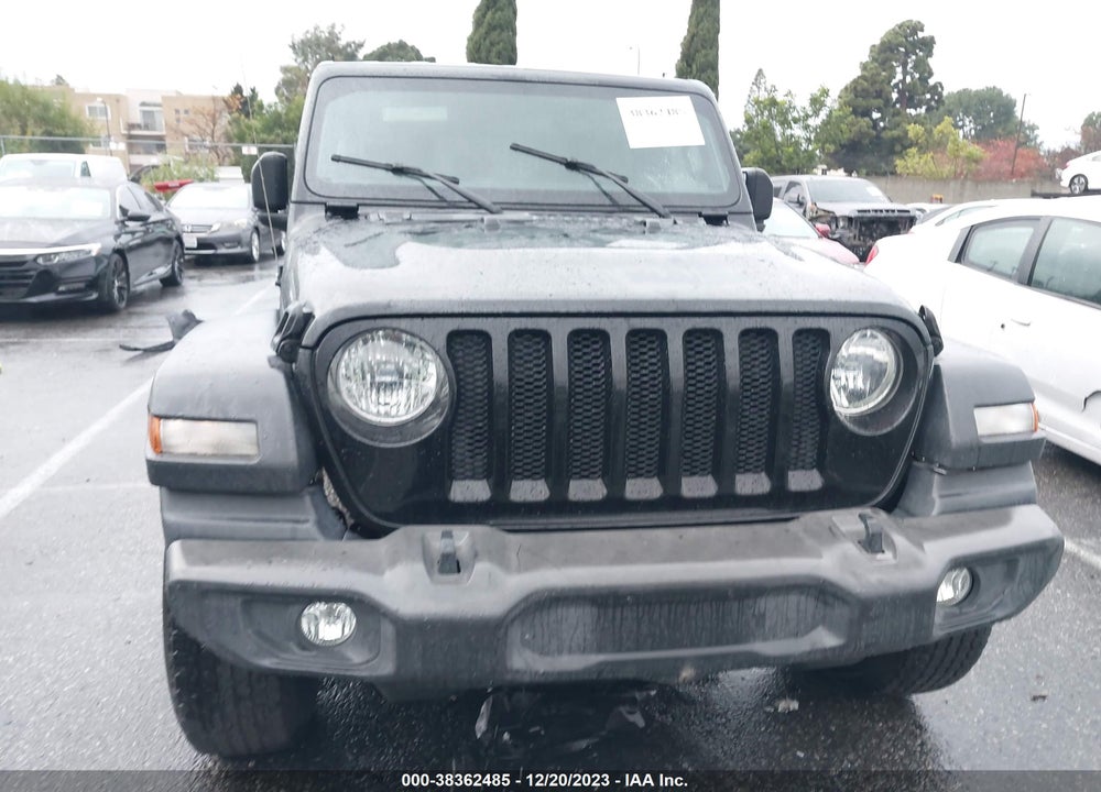 2018 JEEP WRANGLER UNLIMITED SPORT S 4X4 VIN: 1C4HJXDG4JW227089