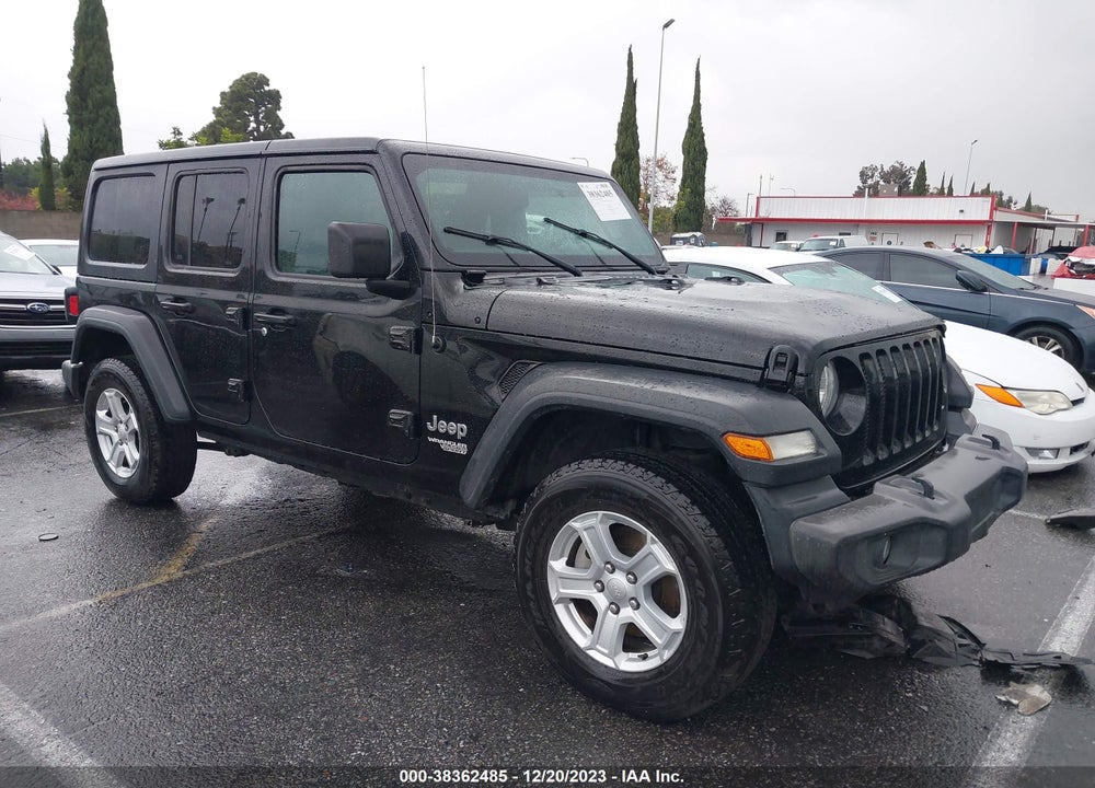 2018 JEEP WRANGLER UNLIMITED SPORT S 4X4 VIN: 1C4HJXDG4JW227089