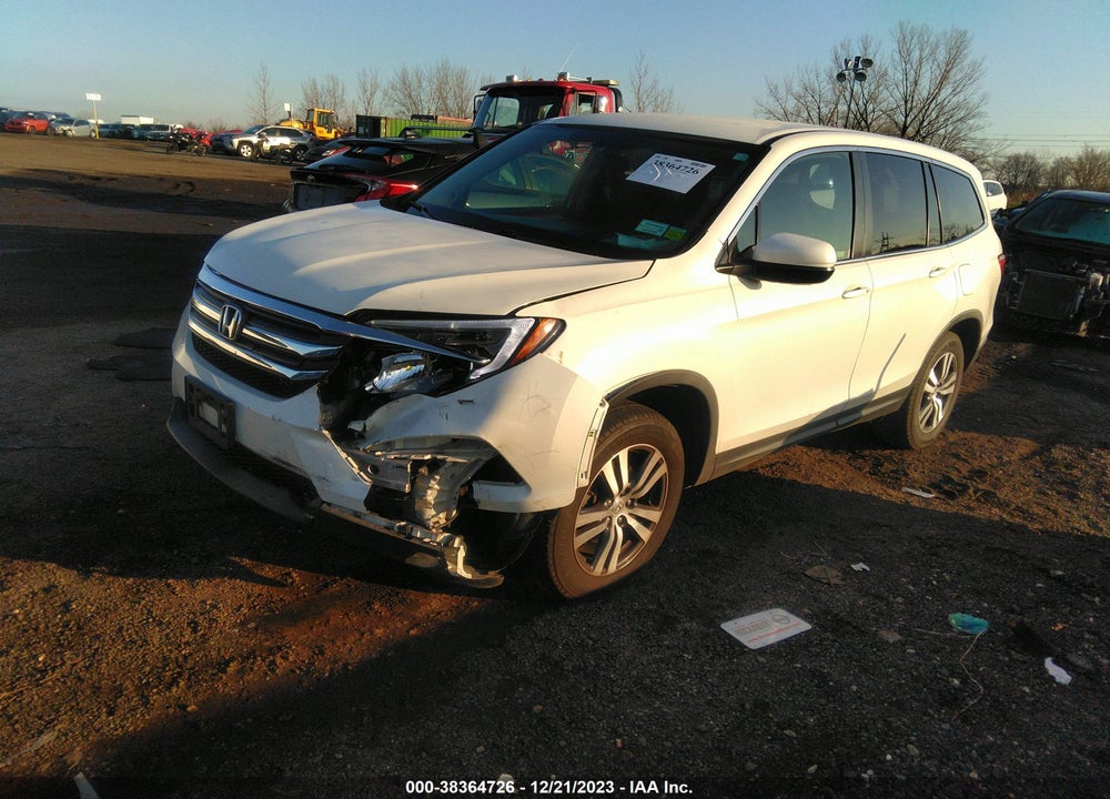 2018 HONDA PILOT EX VIN: 5FNYF6H33JB066046