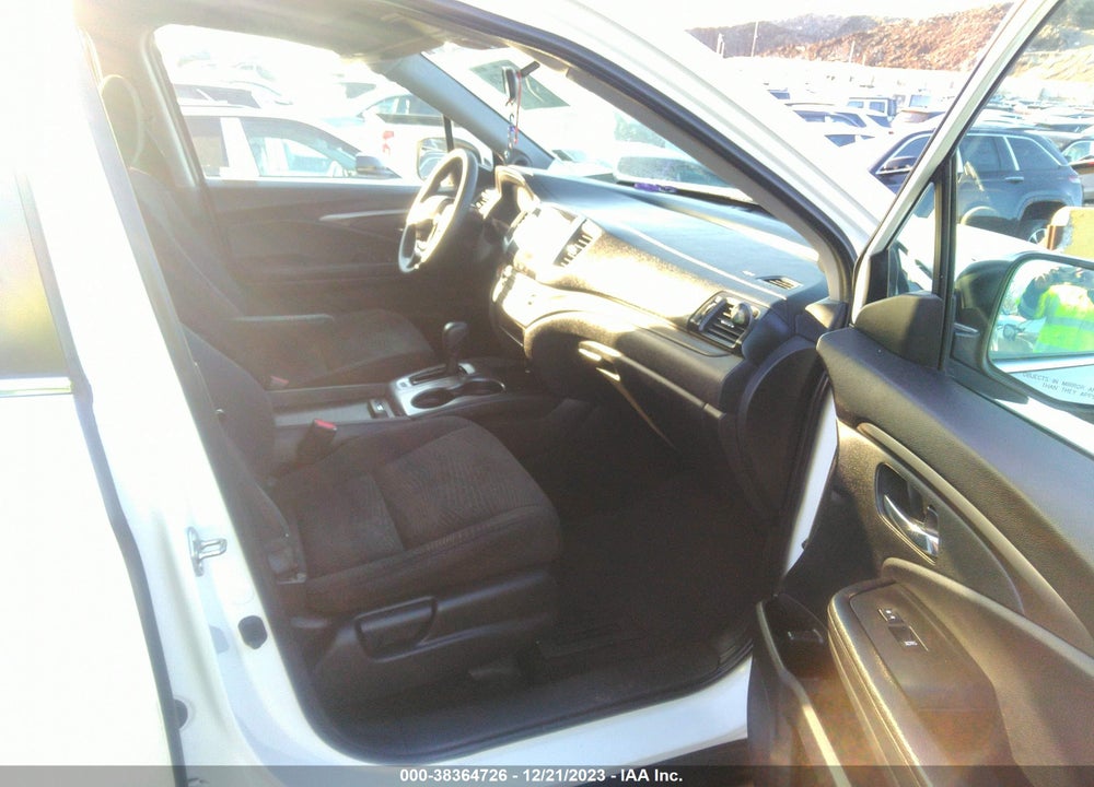2018 HONDA PILOT EX VIN: 5FNYF6H33JB066046