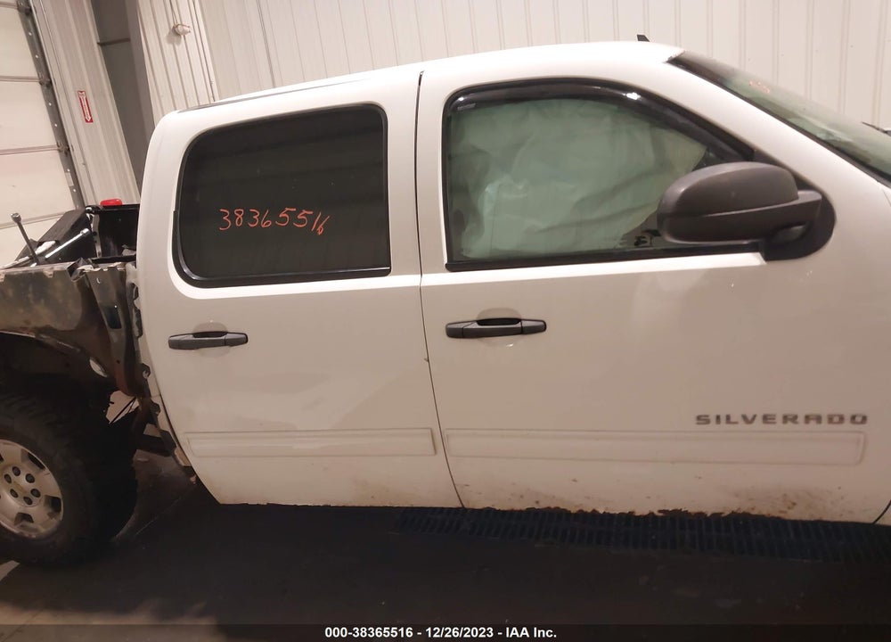 2010 CHEVROLET SILVERADO 1500 LT VIN: 3GCRKSE30AG177290