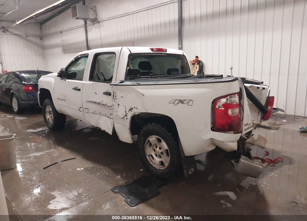 2010 CHEVROLET SILVERADO 1500 LT VIN: 3GCRKSE30AG177290