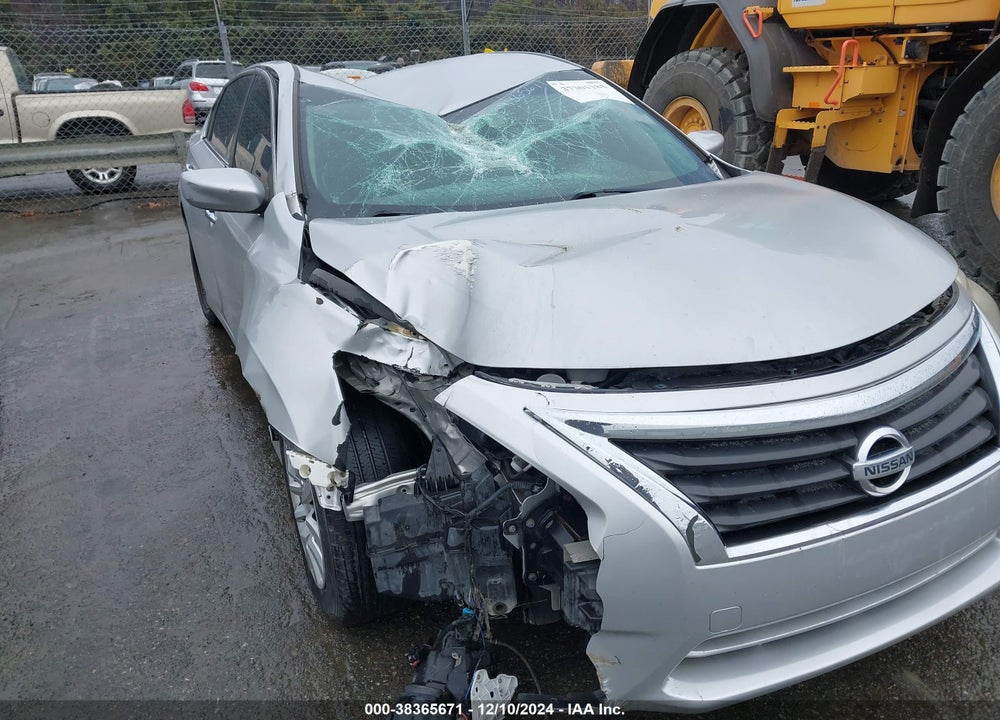 2015 NISSAN ALTIMA VIN: 1N4AL3AP6FN328033